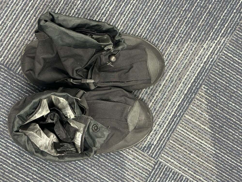 Neos Voyager Mid 11" Tall Waterproof Overshoes, Style # VNV1 L
